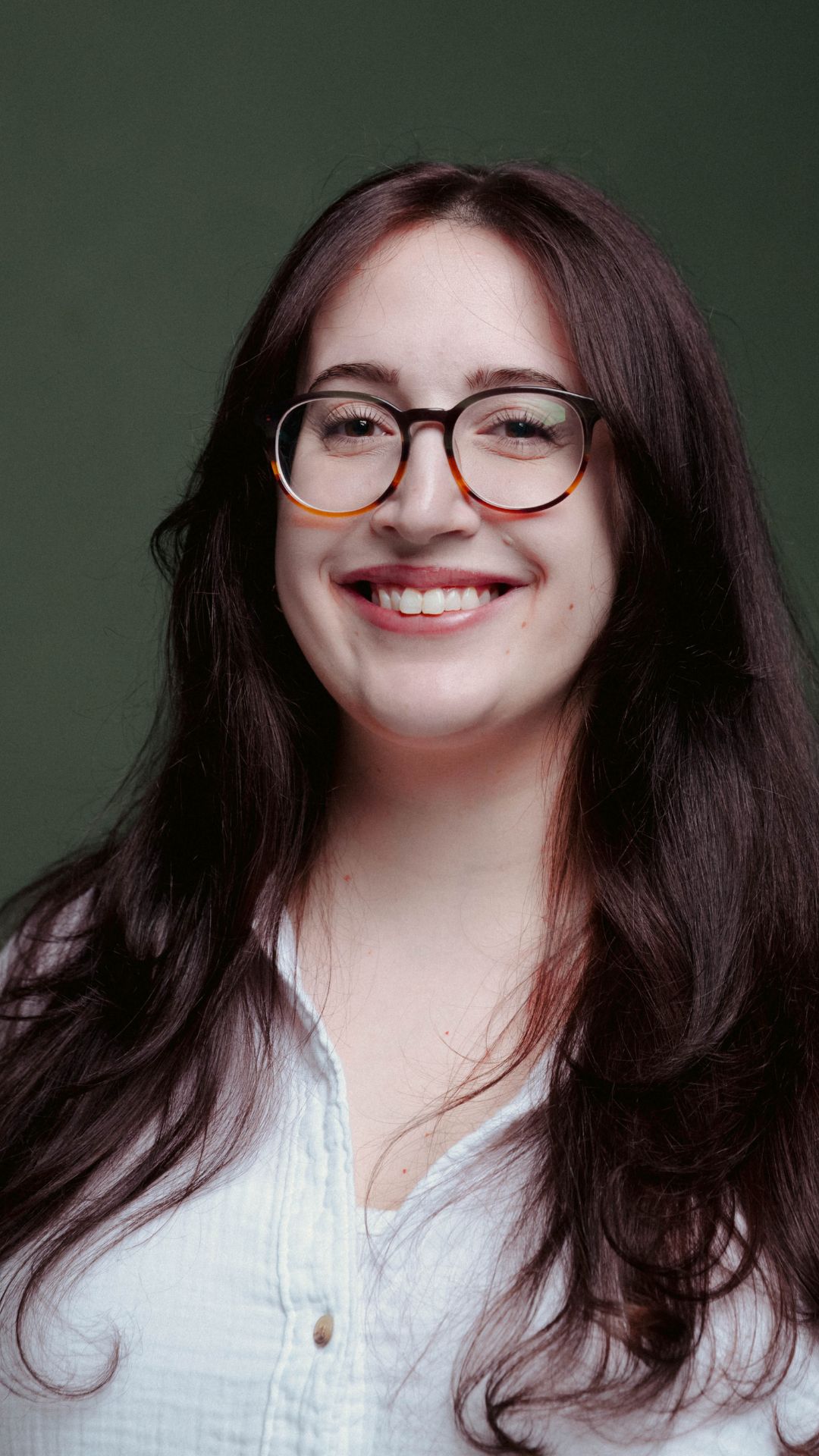 Arianna Dartony — Graphic Designer at First Hill Marketing